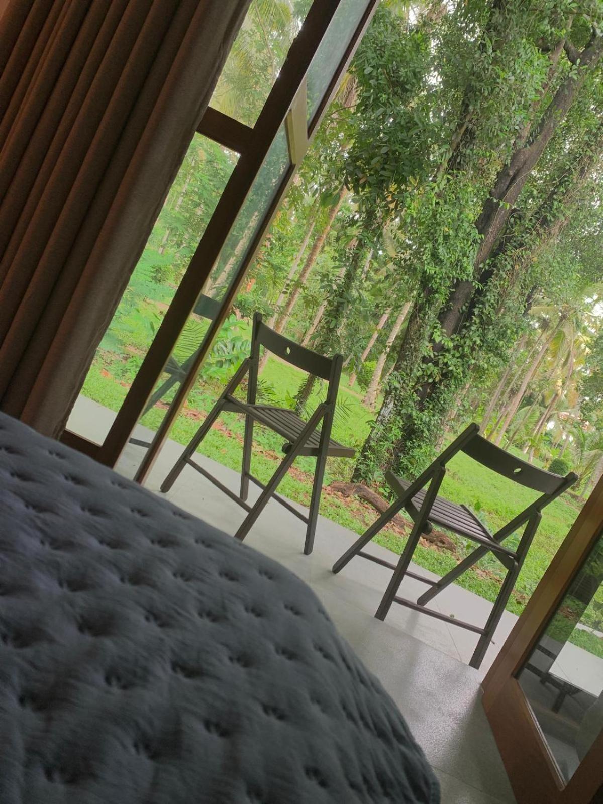Sebastian Transit Villa With Free Shuttle Service To Airport Kotugoda 외부 사진